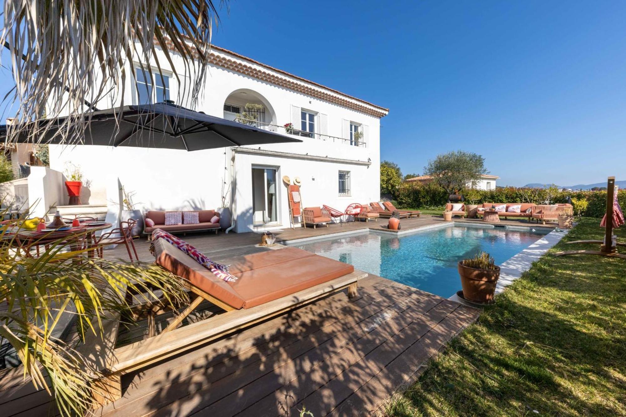 2 Private With Pool And Garden Sea View Feriehus *