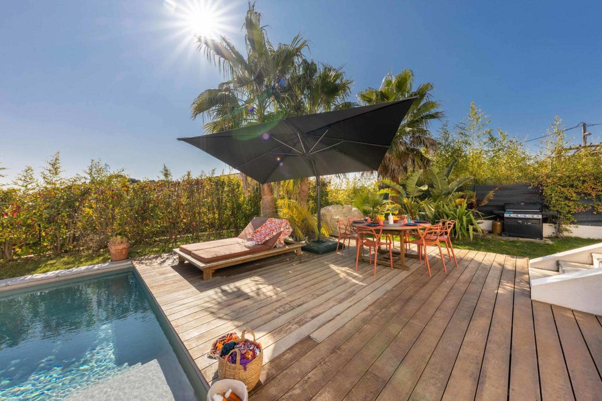 2 Private With Pool And Garden Sea View